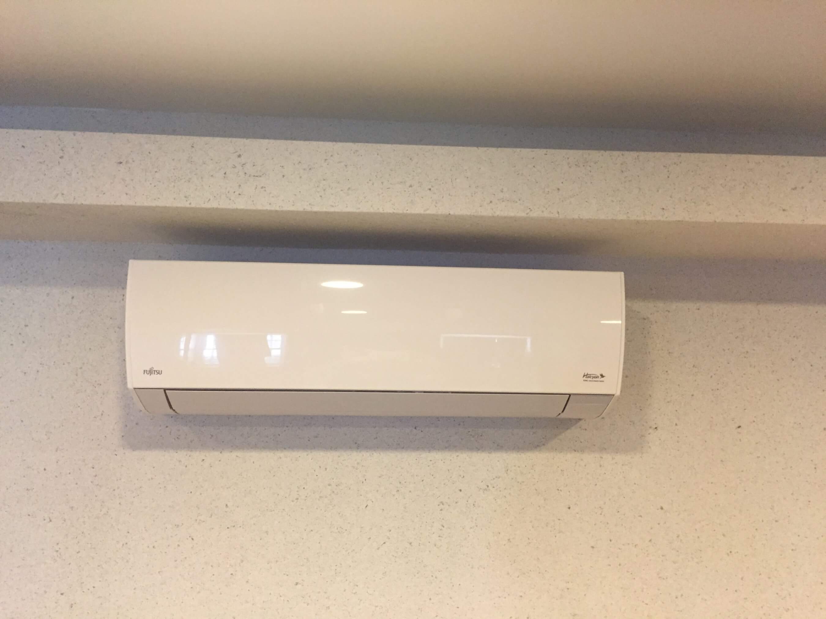 <h3>Before and After:<br>Old Conditioner replaced</h3>